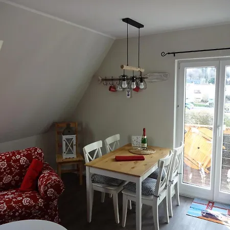 Haus Neuborn Obergeschoss Apartment Groemitz