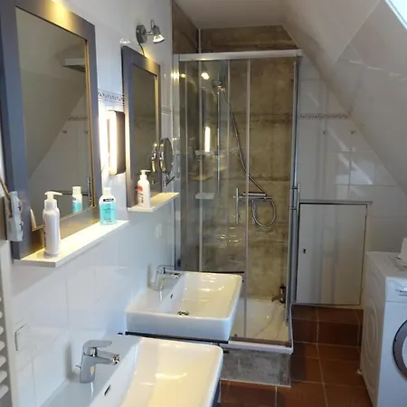 Apartment Haus Neuborn Obergeschoss *